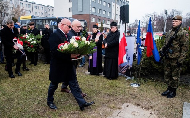 Chorzowianie oddają hołd wszystkim ofiarom obozów, równo w 75. rocznicę wyzwolenia obozu koncentracyjnego w Oświęcimiu