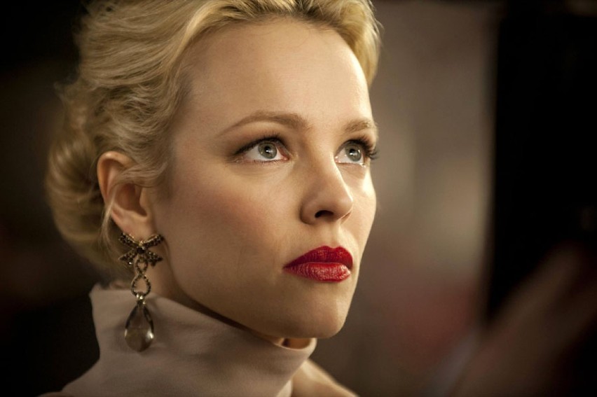 Rachel McAdams zagra Ani Bezzerides panią detektyw z Ventura...