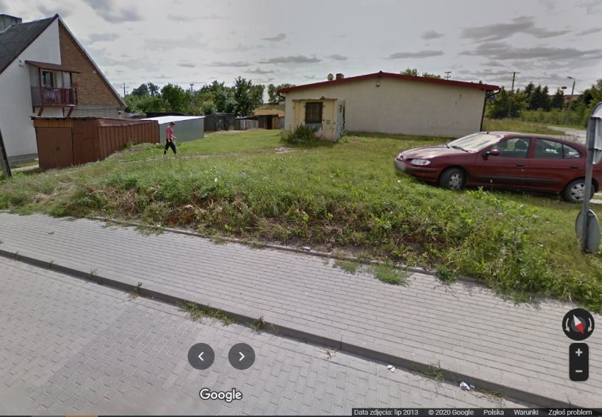 Przyłapani przez Google Street View w Karbowie. Rozpoznajesz kogoś na zdjęciach? 