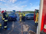 Wypadek na budowanej autostradzie A1 w Jeżowie pod Piotrkowem: 4 osoby ranne, 30.07.2021 ZDJĘCIA