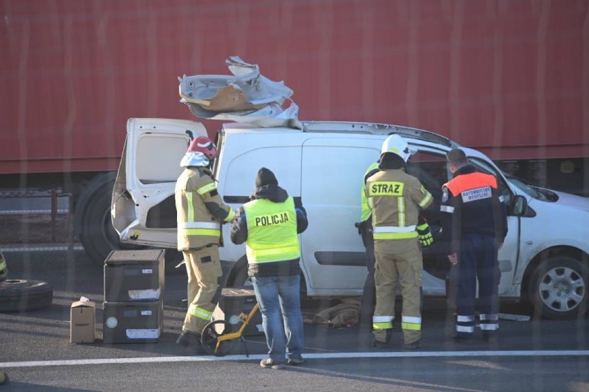 Poszkodowana w wyniku wypadku na autostradzie A1 przy węźle...