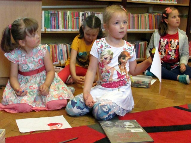 Biblioteka Września: Wakacje z dreszczykiem.