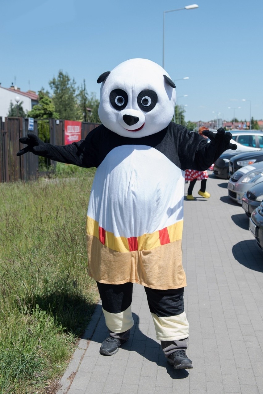 Minnie, Mickey i Kung Fu Panda w szpitalu? Uff! Na szczęście przyszli z prezentami