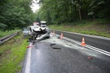 Wypadek pod Grudziądzem. 24-latek wpadł w poślizg, zderzył się z ciężarówką