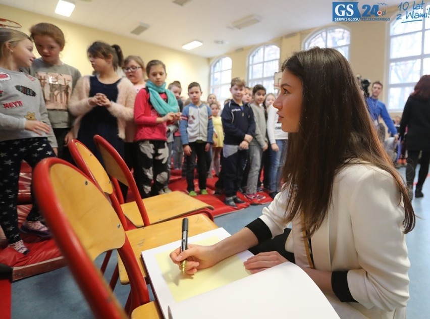 Klaudia Ungerman, Miss Polski ze Szczecina, czytała dzieciom [zdjęcia, wideo] 