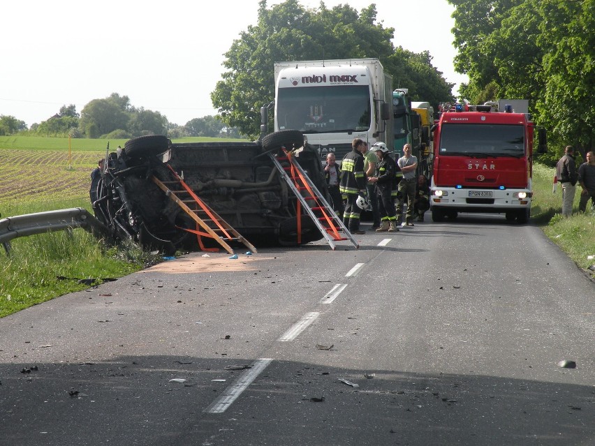 Do tragicznego wypadku doszło w piątek na drodze Gniezno -...