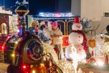Jarmark Świąteczny w Lubsku. Spotkanie ze Świętym Mikołajem, jego świecącą drużyną i występy lokalnych artystów