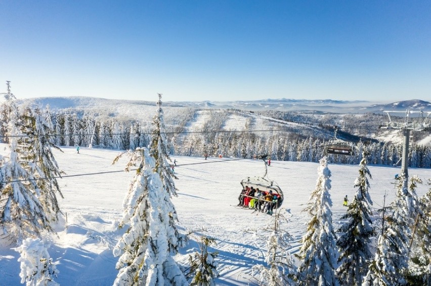 Wielkimi krokami nadchodzi nowy narciarski sezon w Szczyrku.