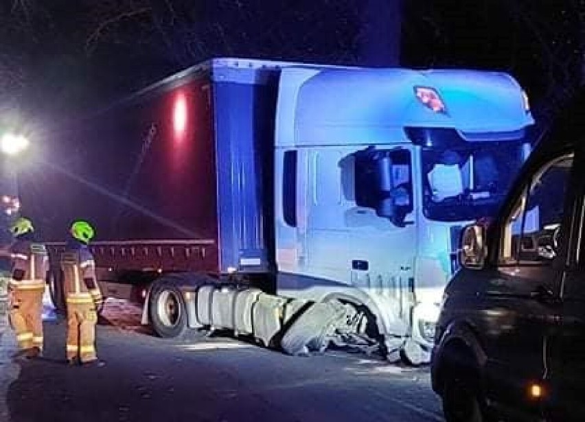 Pijany kierowca dużej ciężarówki narozrabiał pod Goleniowem