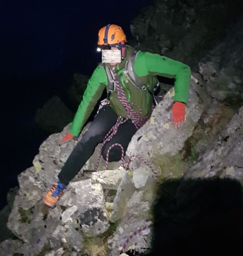 Tatry: Dwójka Polaków utknęła pod Gerlachem. Ratownicy ściągali ich do późnej nocy