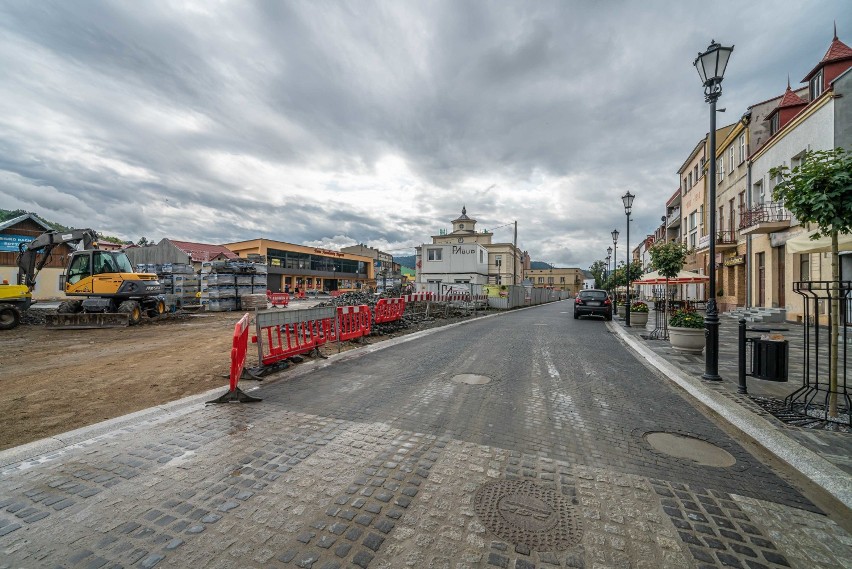 Rewitalizacja rynku w Muszynie. Centrum uzdrowiska to jeden wielki plac budowy [ZDJĘCIA]