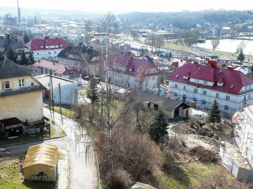 Rewitalizacja kolejnych trzech zabytkowych budynków w Starachowicach. Zobacz zdjęcia