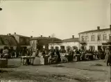 Historia włoszczowskiego Rynku na archiwalnych fotografiach. Oto jak się zmieniał