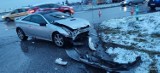 Poranny wypadek w Tarnowie. W zderzeniu dwóch samochodów na skrzyżowaniu ranna została jedna osoba. To była niespokojna noc w regionie