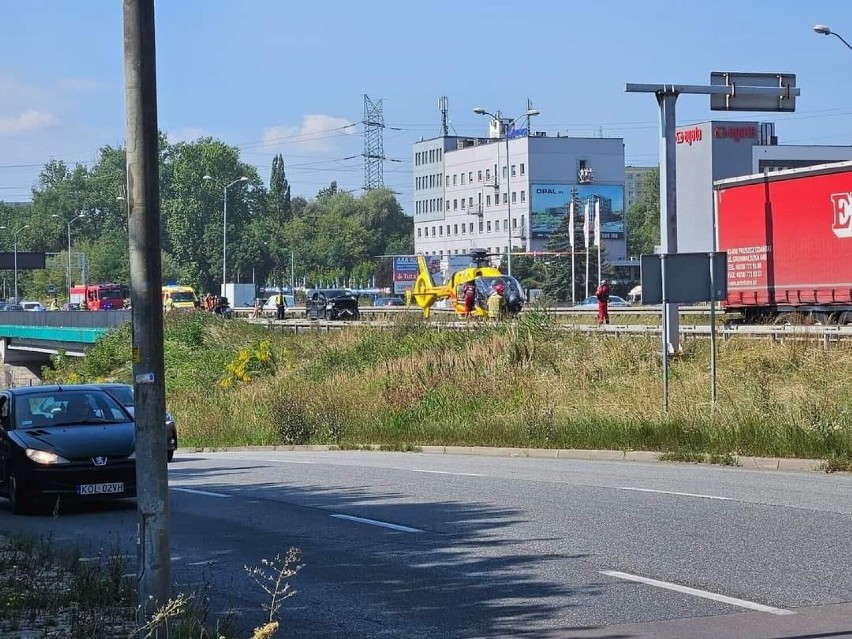 Na s86 w Katowicach zderzyły się trzy samochody