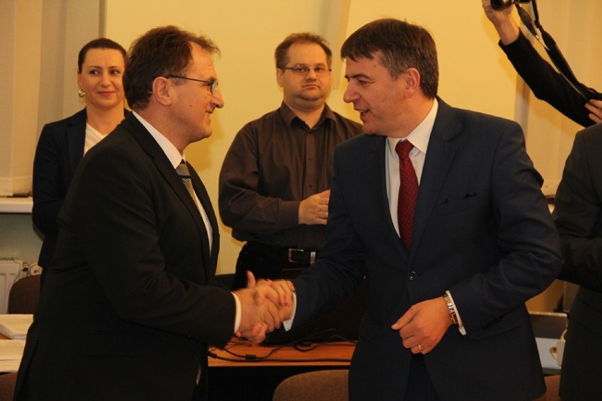 Oleśnica: Powiatowi radni wybrali starostów i nowy zarząd