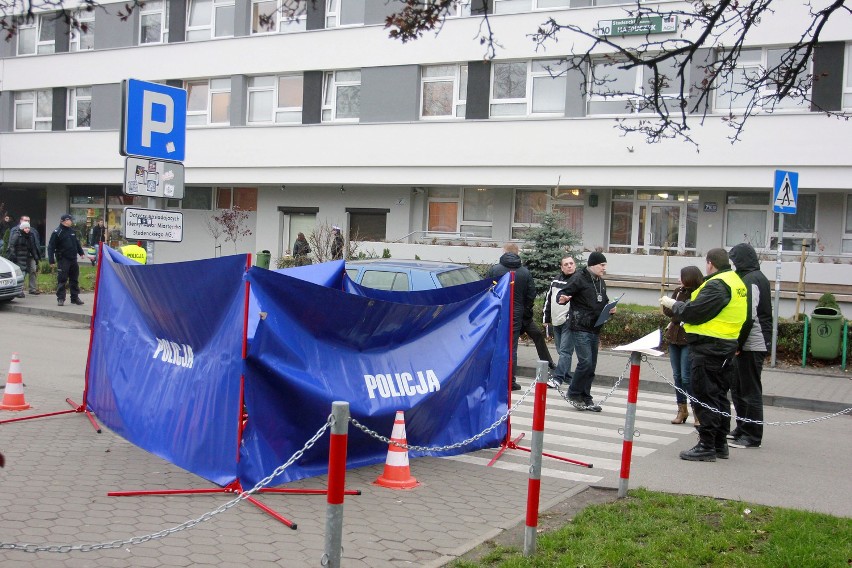 Śmiertelny atak nożem na Miasteczku Studenckim. Trwa obława...