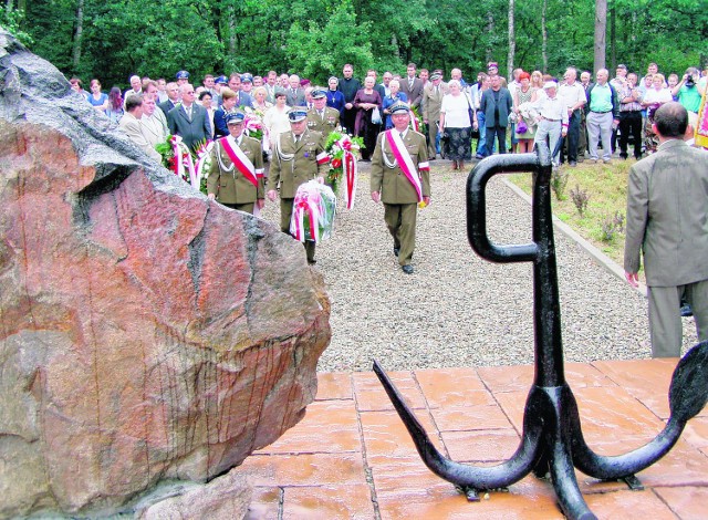 W uroczystościach przy pomniku w wał Rudzie wezmą udział m.in. uczestnicy operacji sprzed 67 lat