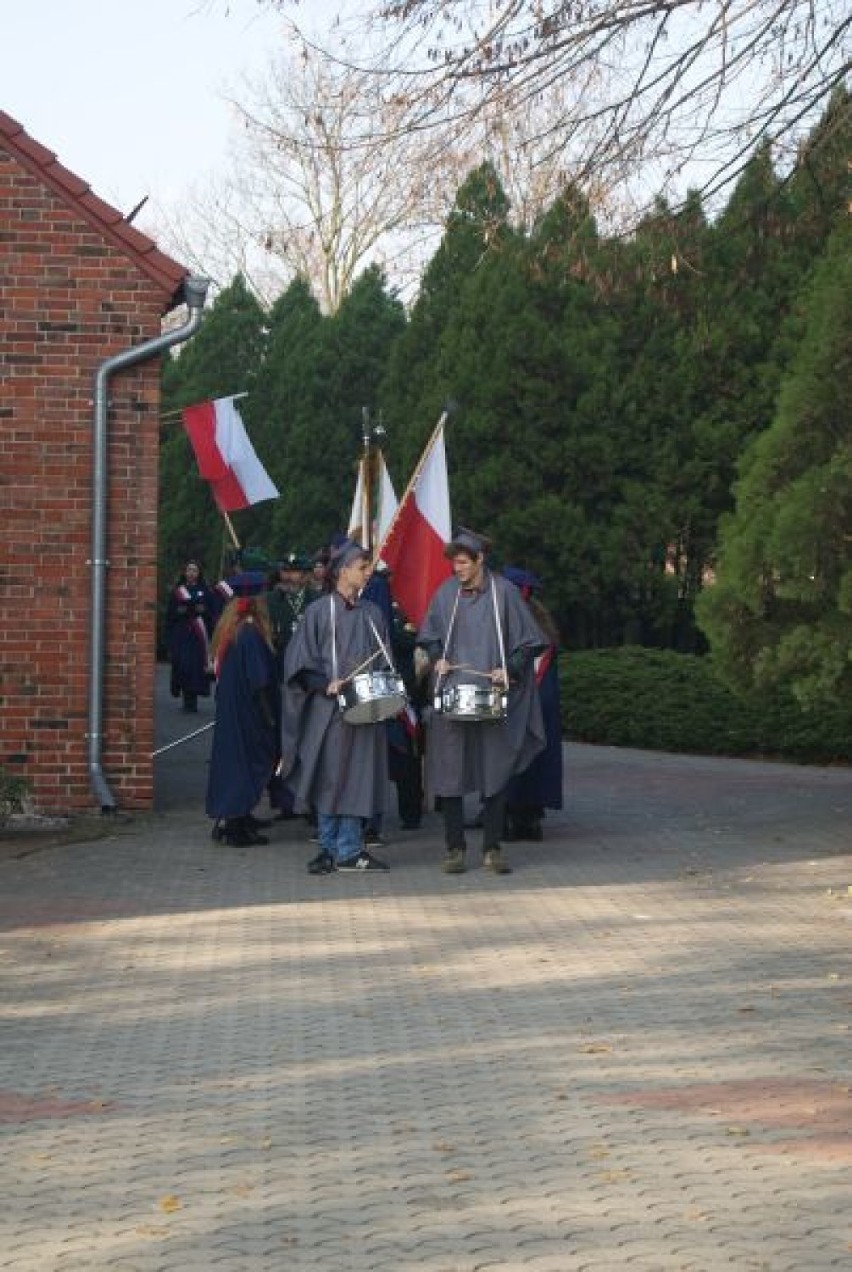 Uroczystości z okazji100- lecia odzyskania przez Polskę zorganizowane w Dolsku