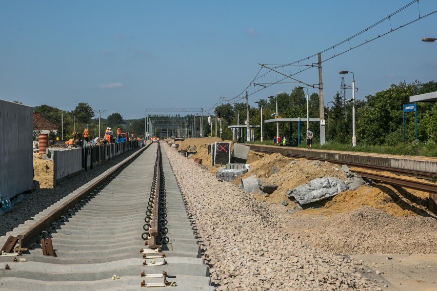 Kraków. Kolejarze chwalą się nowymi torami, czas na duże...