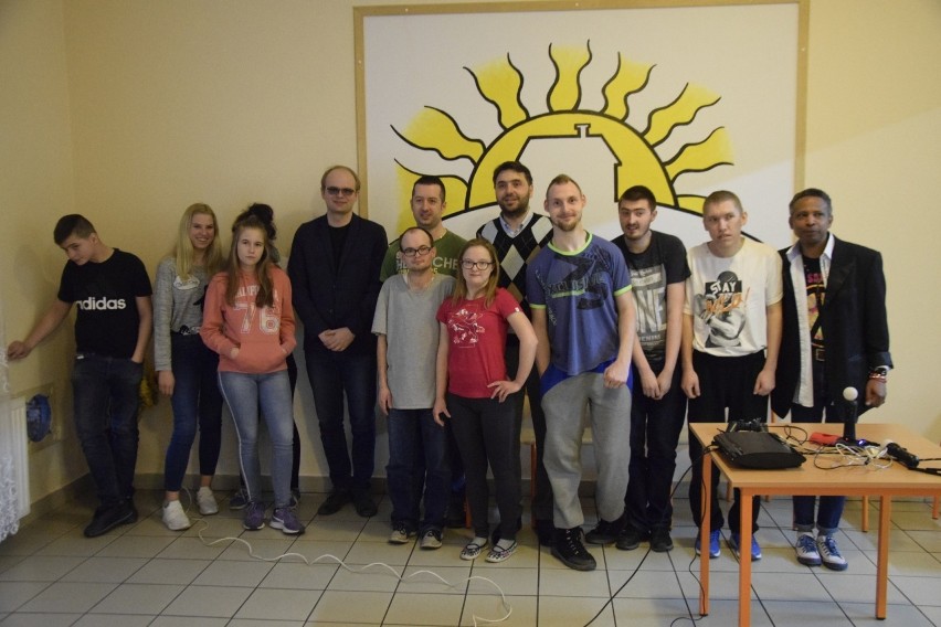 Turniej gry na konsoli w Środowiskowym Domu Samopomocy w Aleksandrowie Kujawskim [zdjęcia]