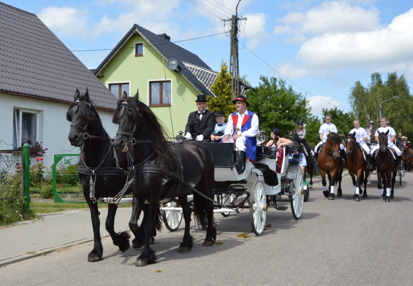 XIV WIelka Parada Bryczek i Wozów w Szymbarku 2017