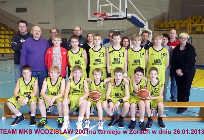 Wodzisław: Koszykarze MKS ze zmiennym szczęściem