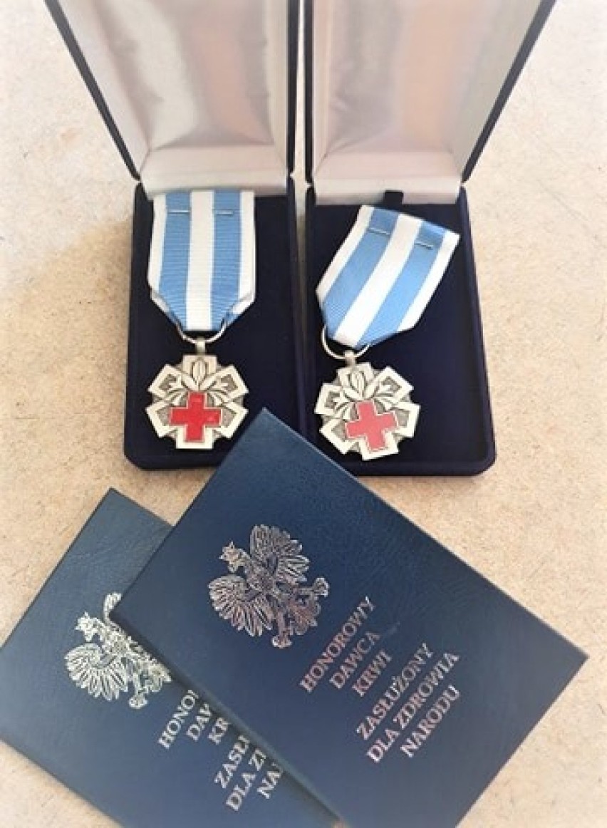 Honorowi dawcy krwi z goleniowskiej komendy policji wyróżnieni medalami