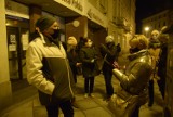 Strajk Kobiet w Kaliszu. Uczestnicy protestowali w milczeniu pod siedzibą PiS ZDJĘCIA