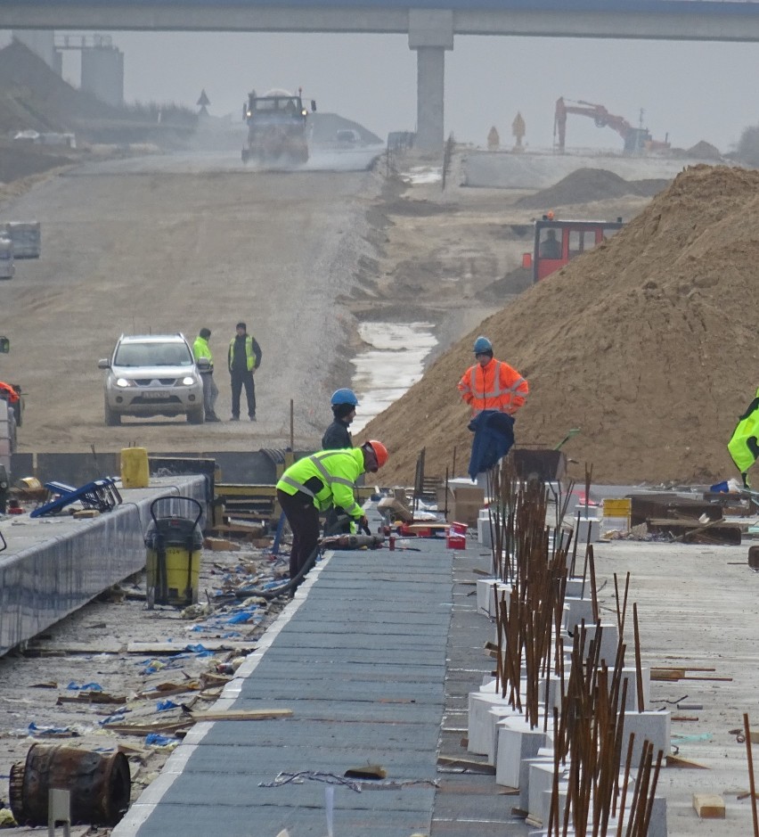 Budowa obwodnicy Kraśnika. Zobacz, co dzieje się na budowie odcinka S19. To inwestycja GDDKiA