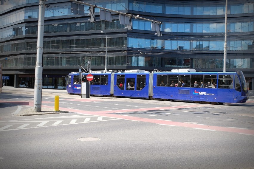 Tramwaje
Wszystkie linie będą kursowały według sobotnich...