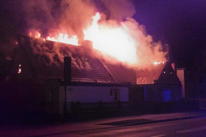 Pożar domu w miejscowości Zbiersk Cukrownia