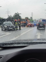 Wypadek na obwodnicy Skawiny. Zderzyły się dwa samochody osobowe