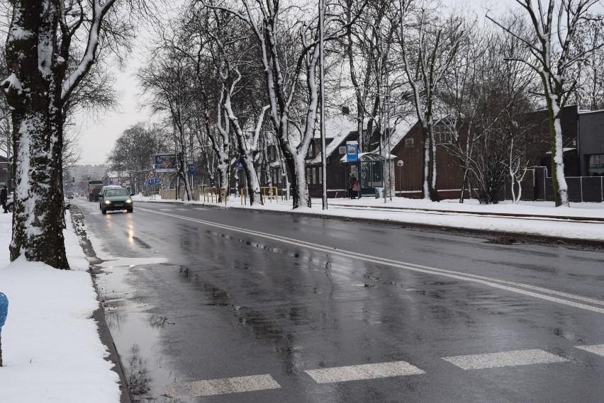 Czy drogi i chodniki Świętochłowic są odśnieżone?