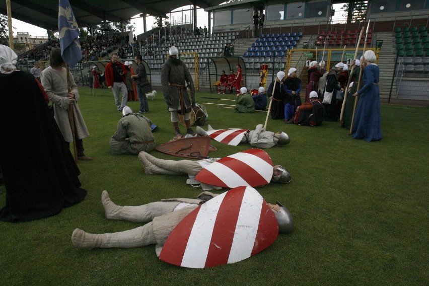 Inscenizacja Bitwy Pod Legnicą na stadionie Miedzianki, zobaczcie zdjęcia