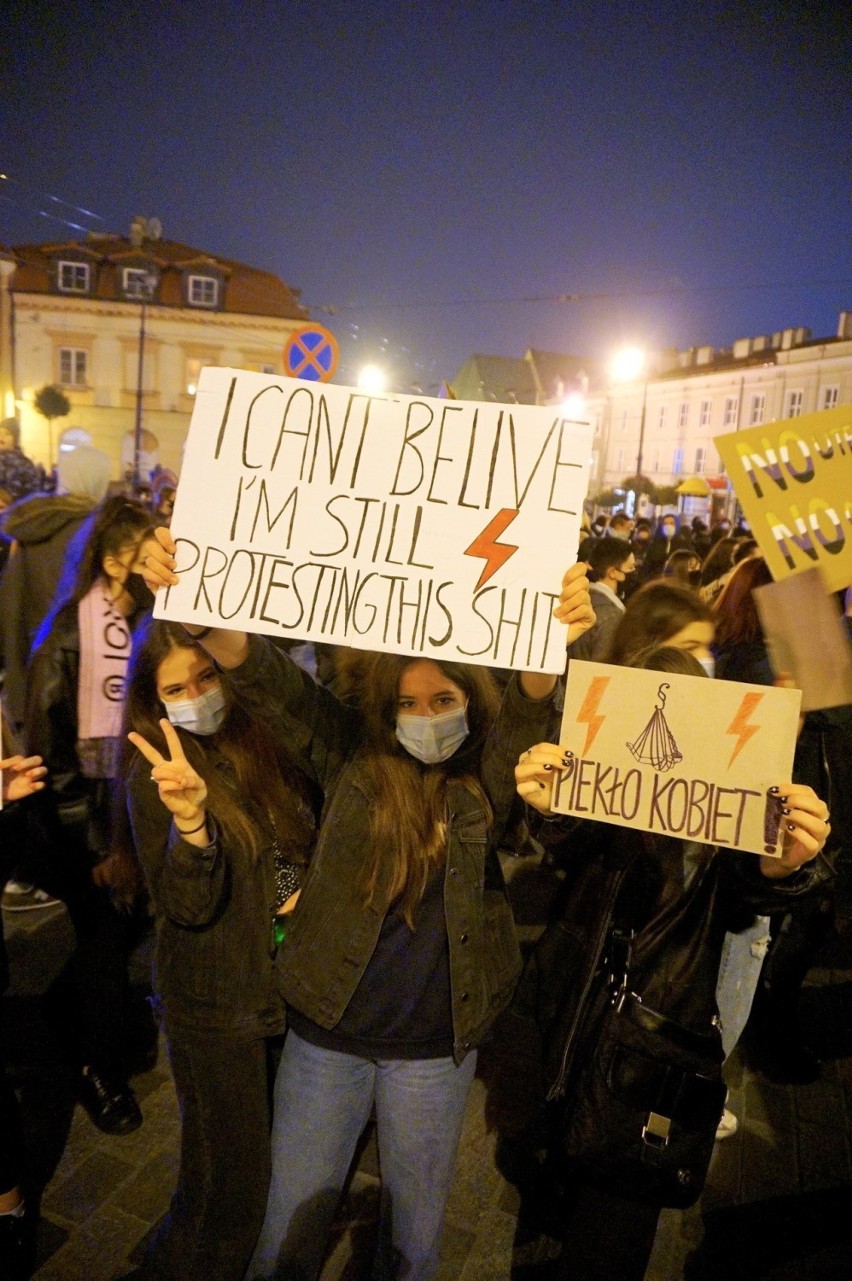 Protestów ciąg dalszy. Kilka tysięcy osób na demonstracji uczniów i studentów 