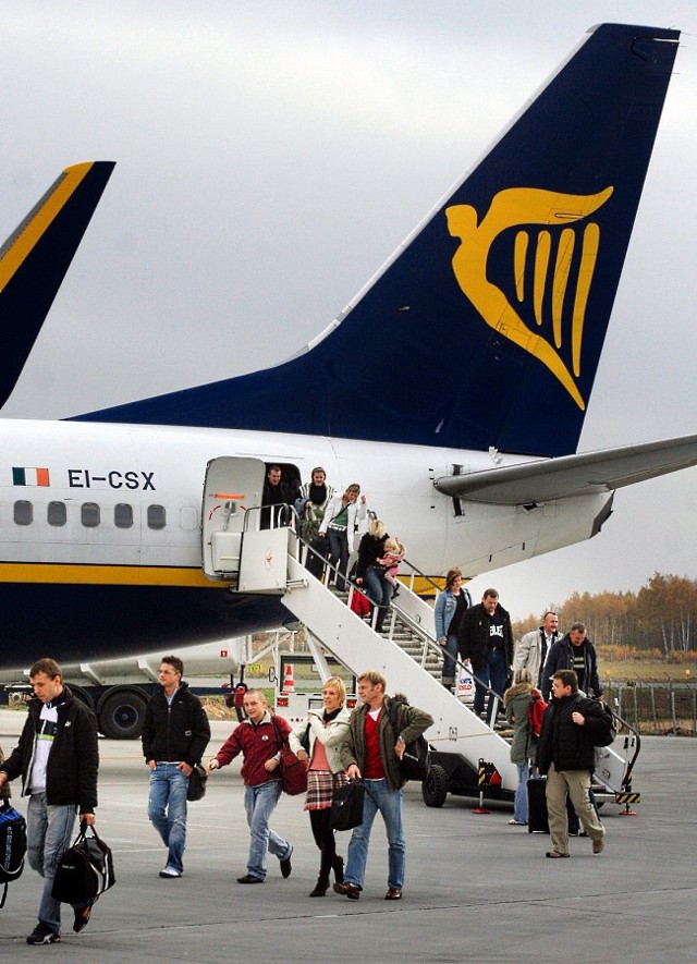 W dwie godziny dotrzemy liniami Ryanair na lotnisko Stansted.