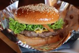 Gdzie na burgera w Poznaniu? Oto najlepsze restauracje z hamburgerami wg portalu TripAdvisor