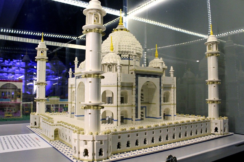 Niesamowite budowle z klocków LEGO w Porcie Łódź.