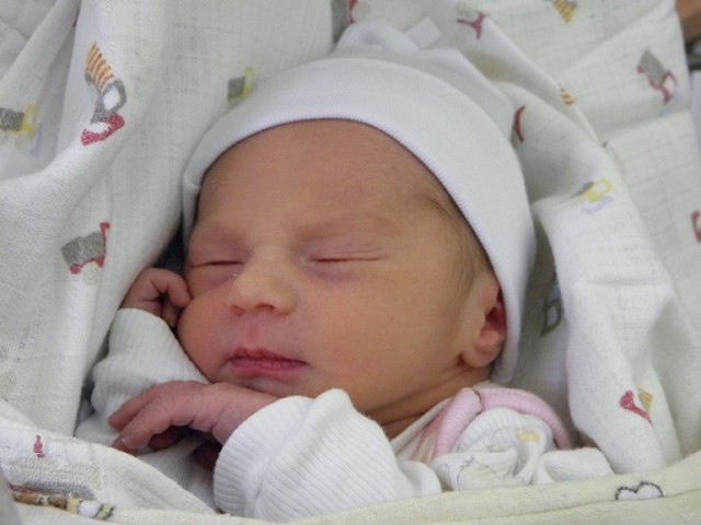Antoni Goraus, syn Justyny i Wojciecha, urodził się 17 listopada o godzinie 10.05. Ważył 2460 g i mierzył 51 cm.

Polub nas na Facebooku