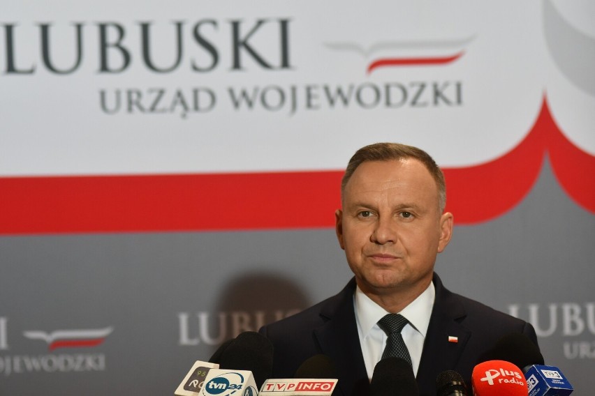 Prezydent Andrzej Duda podkreślił, że za katastrofę...