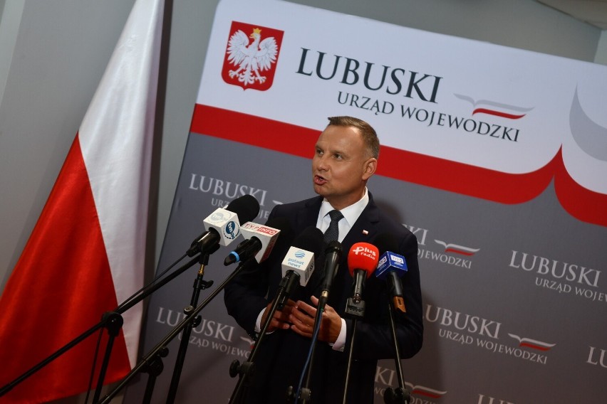 Prezydent Andrzej Duda podkreślił, że za katastrofę...