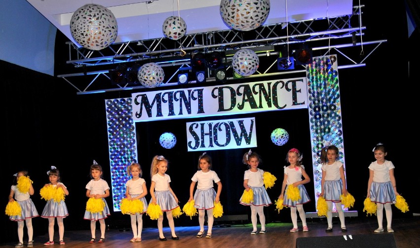 Poraj: Mini Dance Show. Wystąpiło 16 zespołów i blisko 150 przedszkolaków! [ZDJĘCIA]