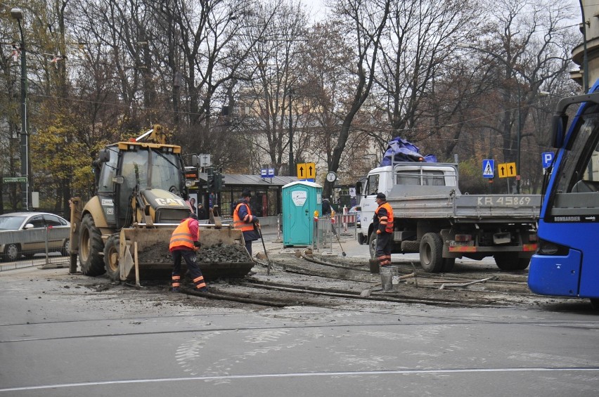 Remont przy Poczcie Głównej