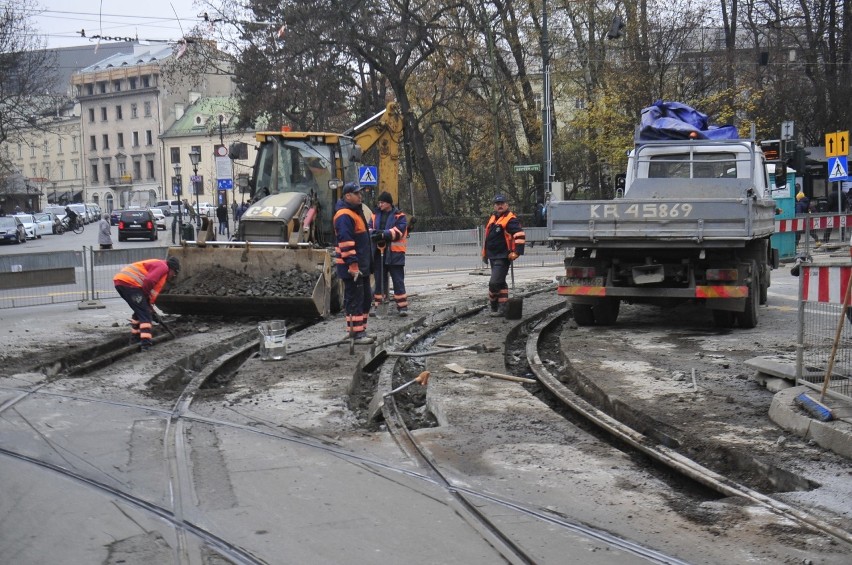 Remont przy Poczcie Głównej