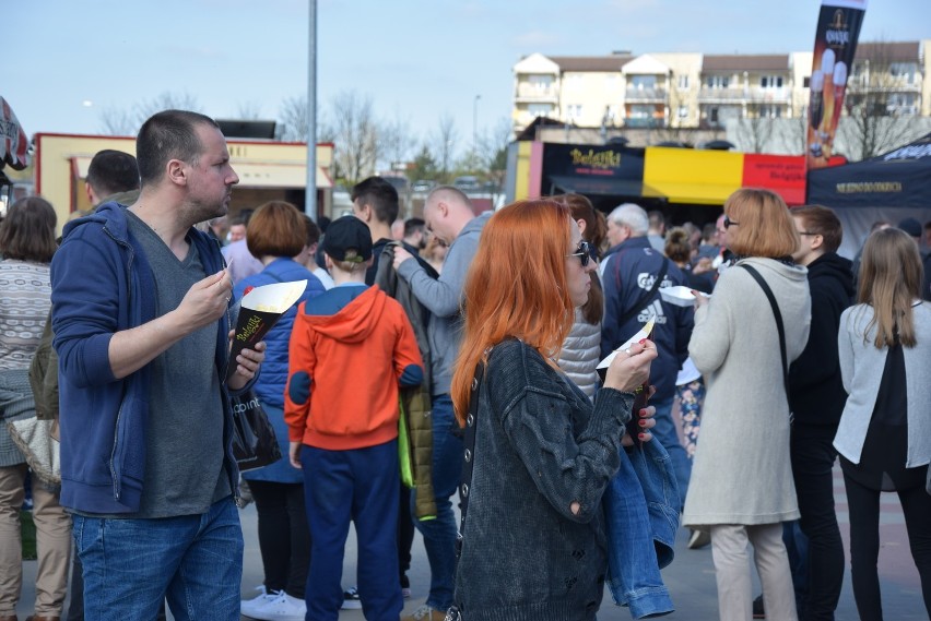 Food trucki w Gorzowie. Festiwal smaków trwa w najlepsze! [ZDJĘCIA]