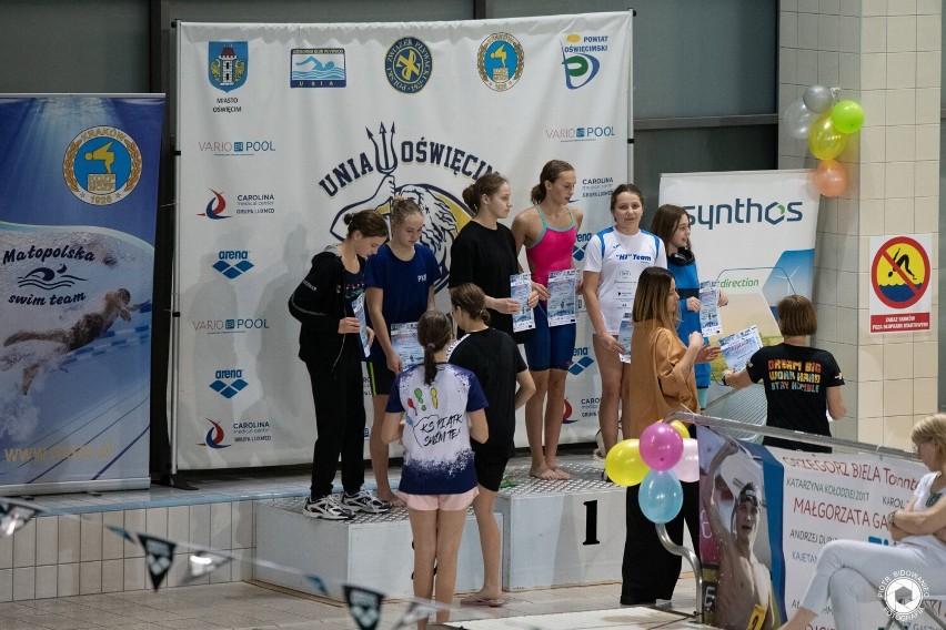 Świetne zakończenie sezonu pływaków HS Team Kłodzko. Na międzynarodowych zawodach wywalczyli cztery złote i dwa srebrne medale 