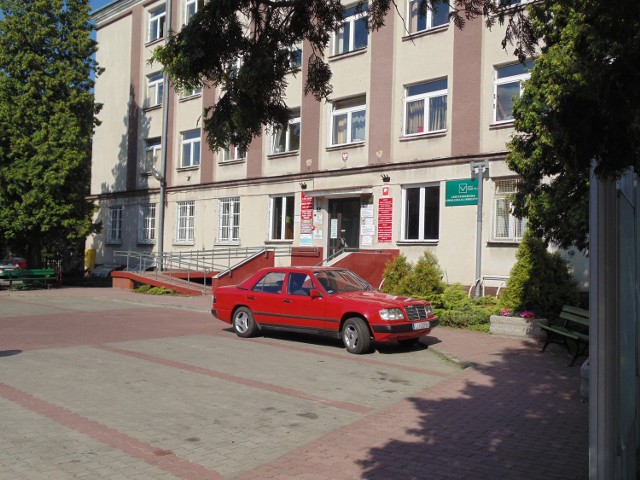 W środę przed siedzibą Starostwa Powiatowego w Opolu Lubelskim odbędzie się pikieta przeciwników łączenia szkół.