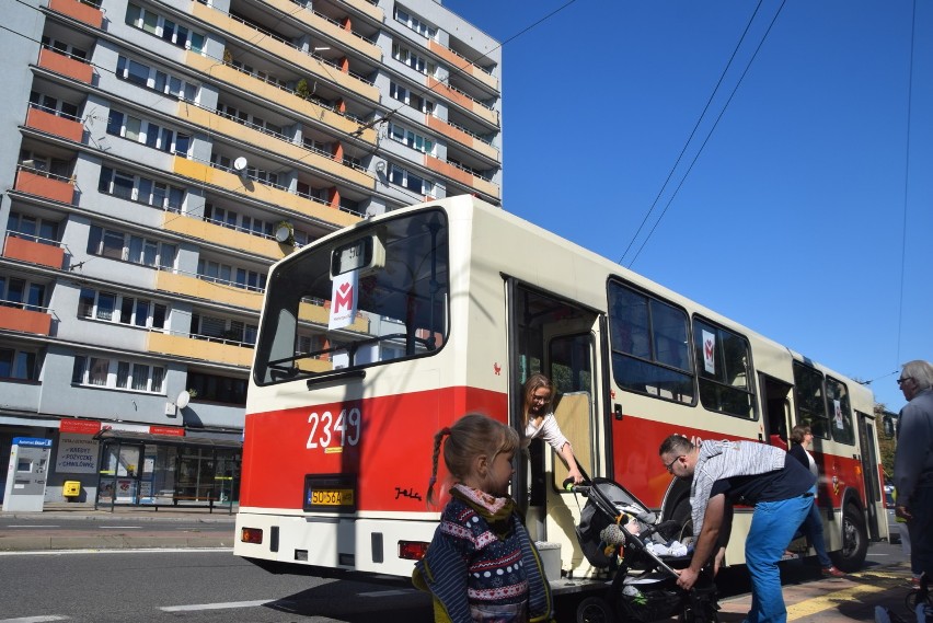 Dzień bez Samochodu w Tychach: Wróciły stare autobusy i trolejbus ZDJĘCIA