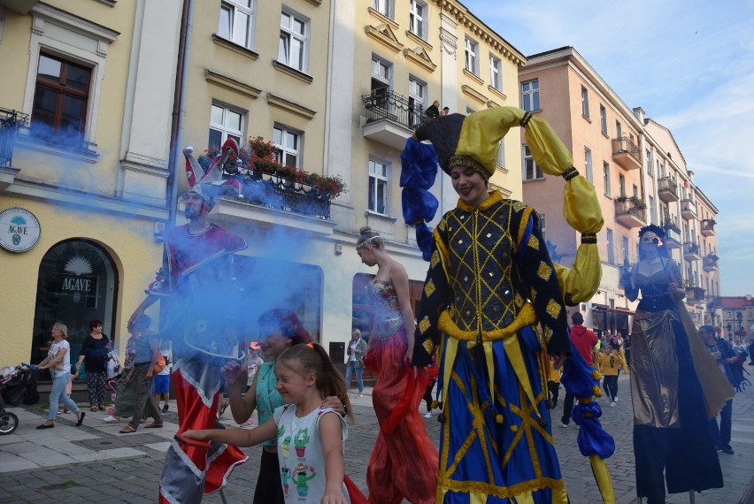 La strada 2018. Wielka parada rozpoczęła 25. Festiwalu...